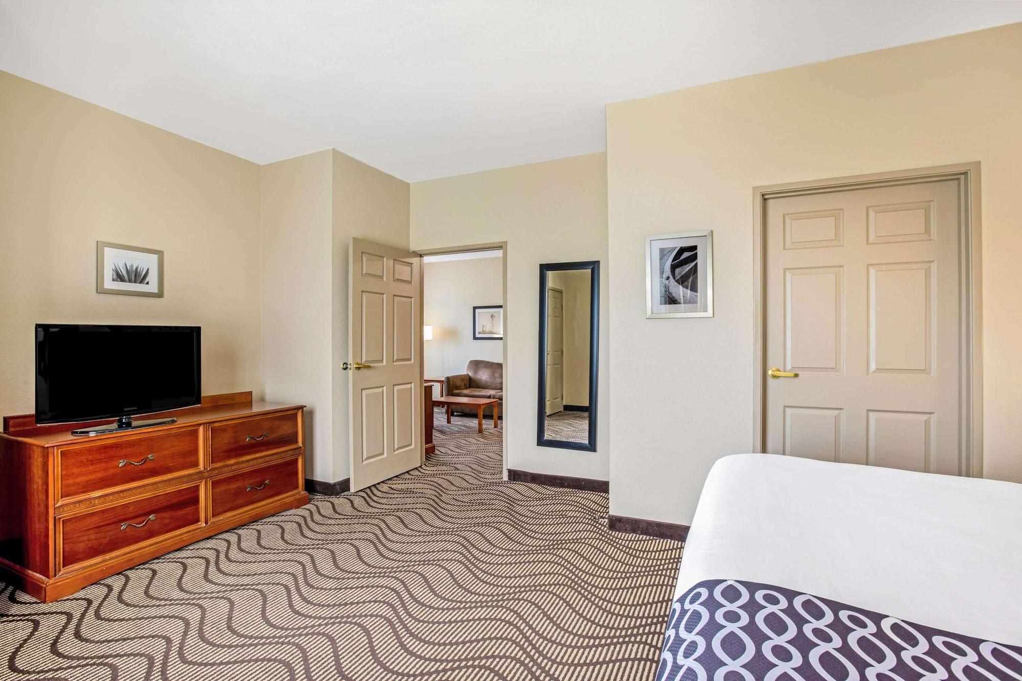 La Quinta By Wyndham Corpus Christi Northwest Hotel Bagian luar foto