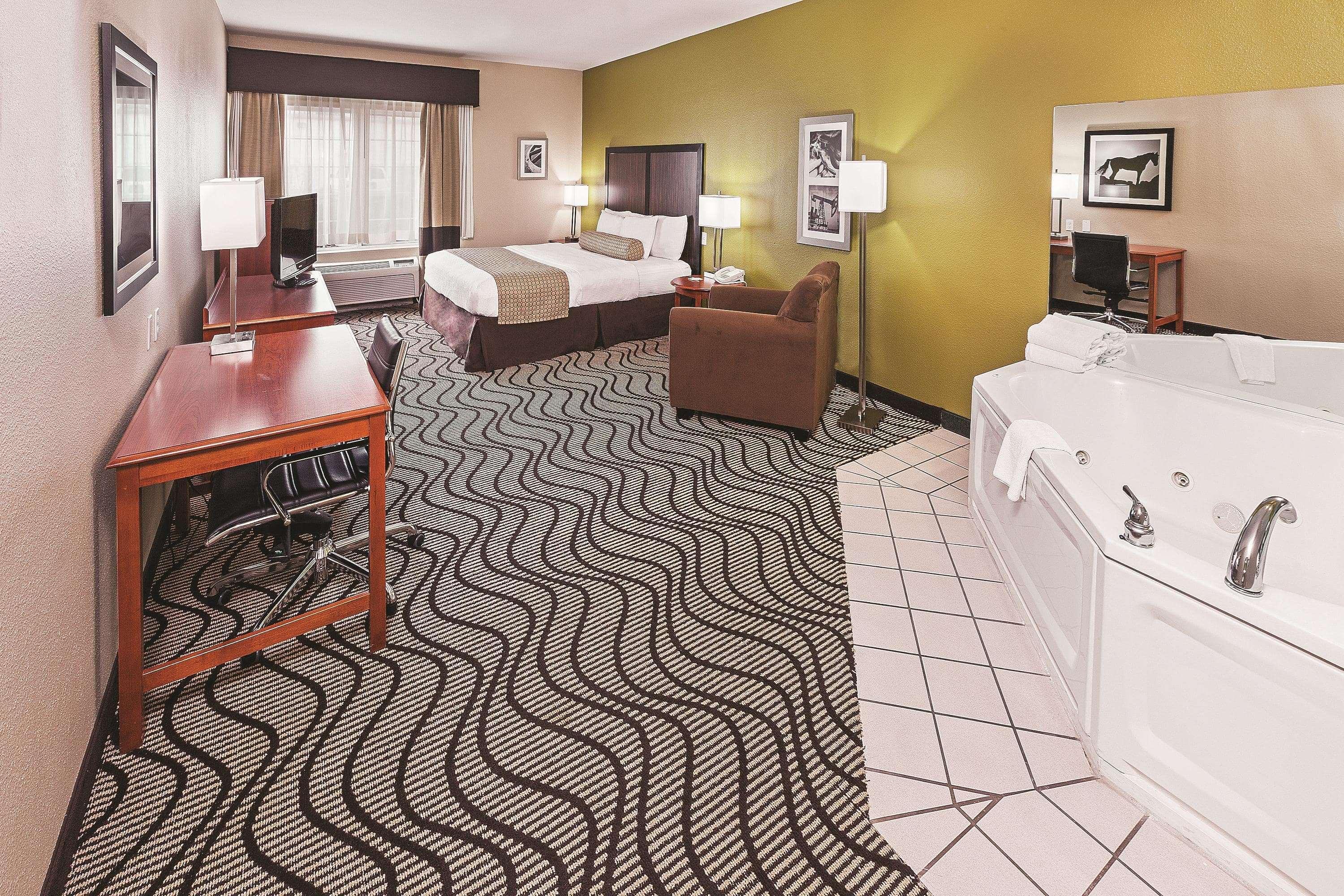 La Quinta By Wyndham Corpus Christi Northwest Hotel Bagian luar foto
