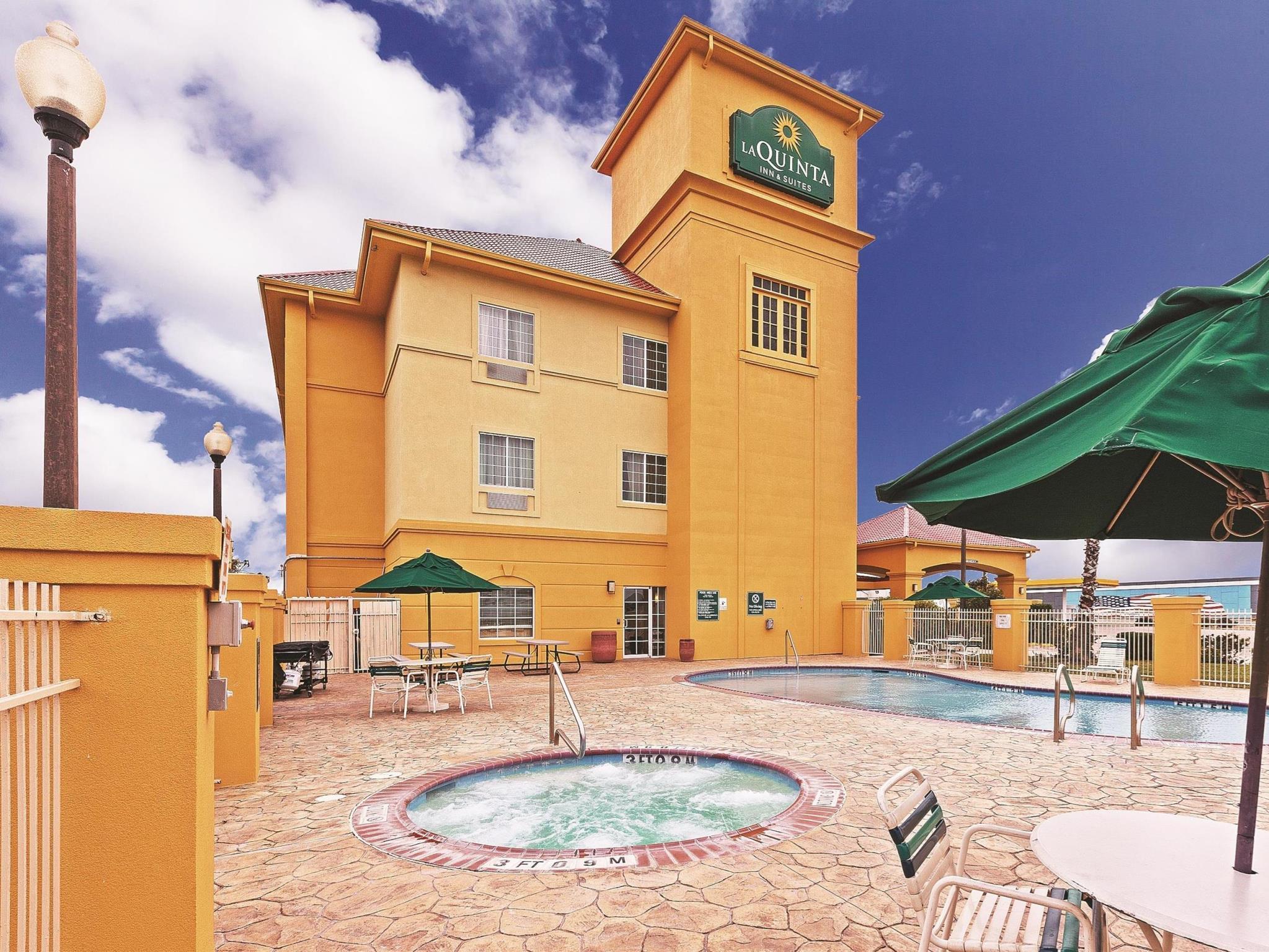 La Quinta By Wyndham Corpus Christi Northwest Hotel Bagian luar foto